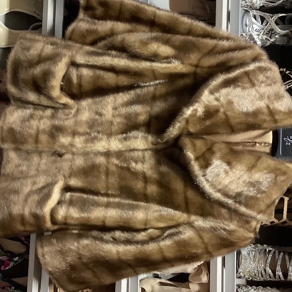 Rachel Zoe Faux Mink Jacket Size Small - Picture 3 of 3